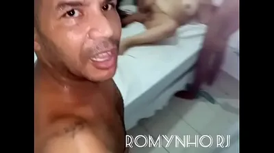 VLXX