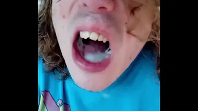 VLXX