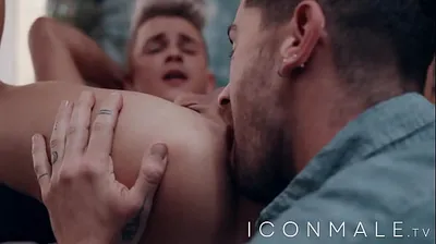 VLXX