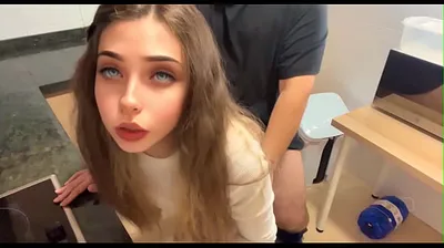 VLXX