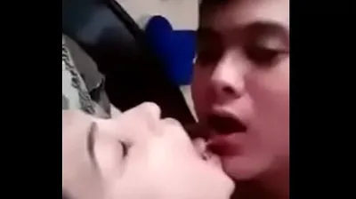 VLXX