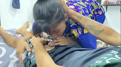 VLXX