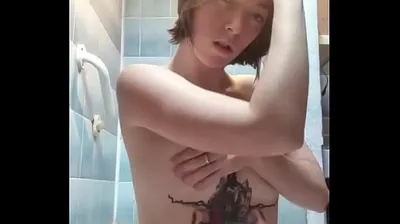 VLXX