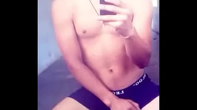 VLXX