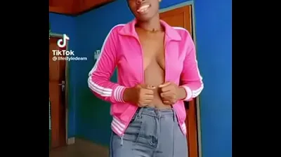 VLXX
