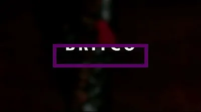 VLXX
