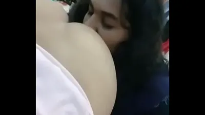 VLXX