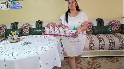 VLXX