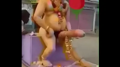 VLXX