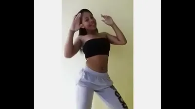 VLXX