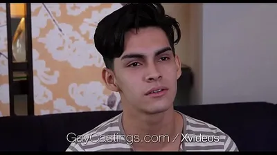 VLXX