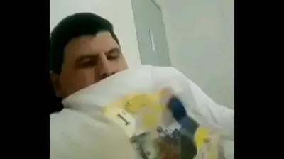 VLXX