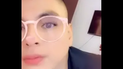 VLXX
