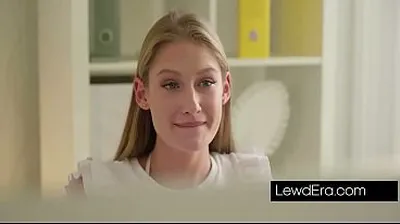 VLXX