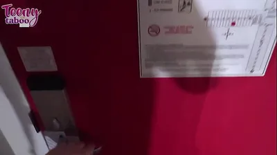VLXX