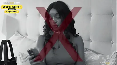 VLXX