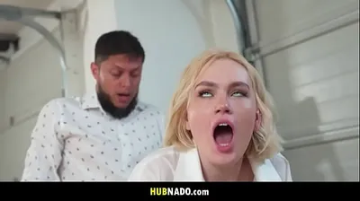 VLXX