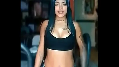 VLXX