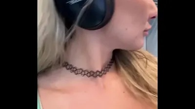 VLXX