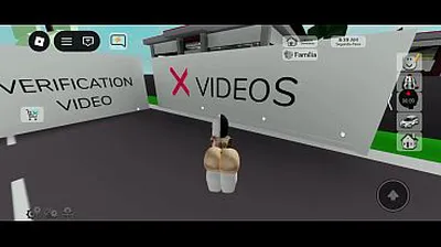 VLXX