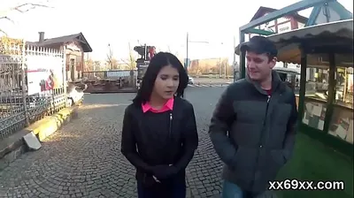 VLXX