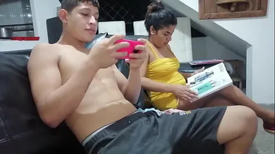 VLXX