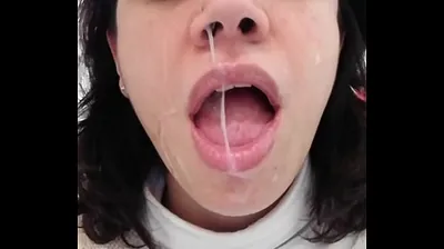 VLXX