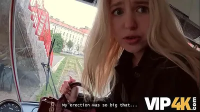 VLXX