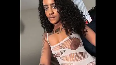 VLXX