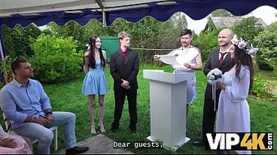 VLXX