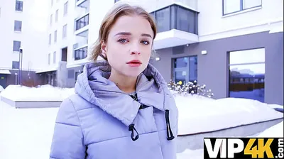 VLXX