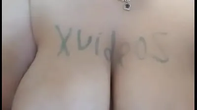 VLXX