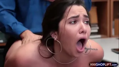 VLXX