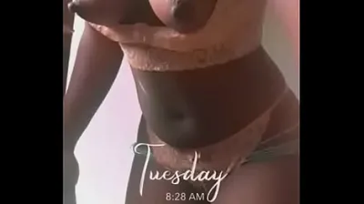 VLXX