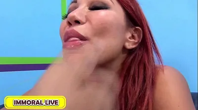 VLXX
