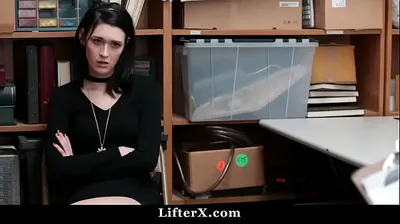 VLXX