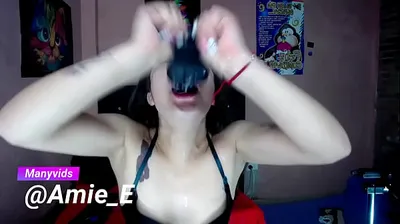 VLXX