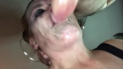 VLXX