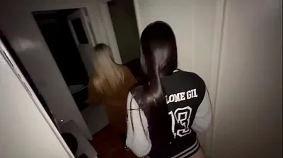 VLXX