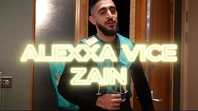 VLXX