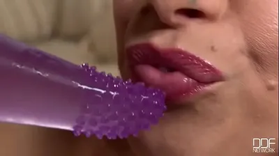 VLXX