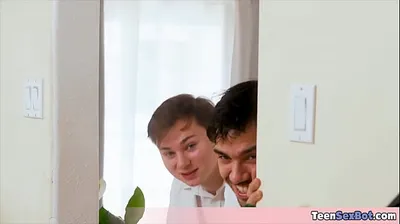 VLXX