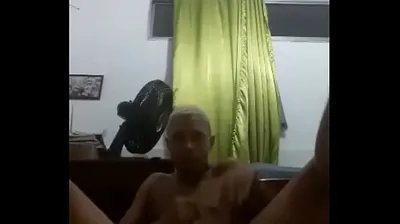 VLXX