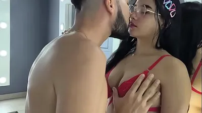 VLXX