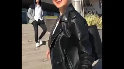 VLXX