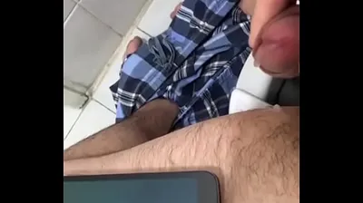 VLXX