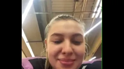 VLXX