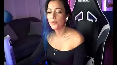 VLXX