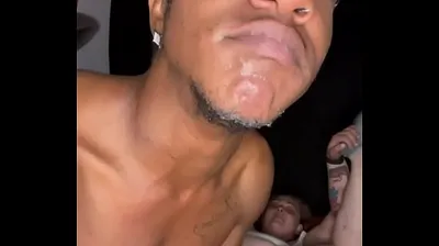 VLXX