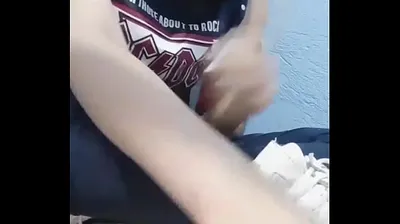 VLXX
